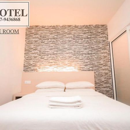 H Hotel Segamat Buitenkant foto